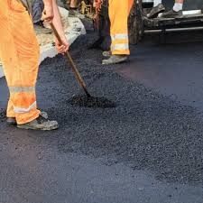 Why Choose Us For All Your Driveway Paving Needs in Alton, IA?